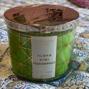 Bath & Body Works Candle